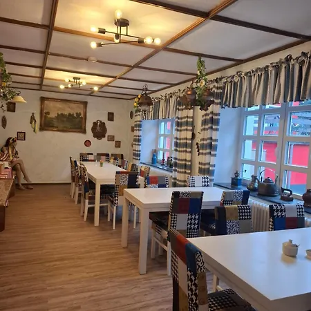 Waldblick Mit Großem Parkplatz Frühstückspension Hagen (Arnsberg)