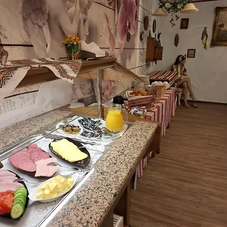 Waldblick Mit Großem Parkplatz Frühstückspension 3*