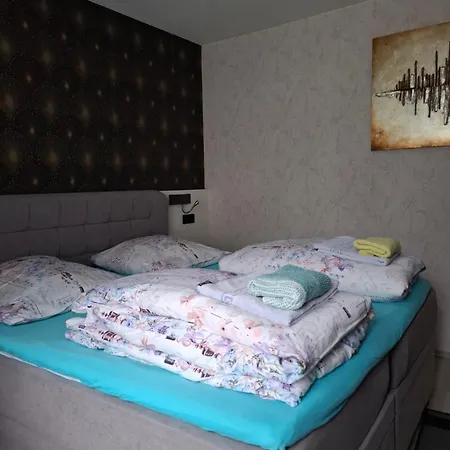 Frühstückspension Waldblick Mit Großem Parkplatz 3*