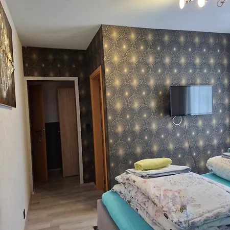 Frühstückspension Waldblick Mit Großem Parkplatz