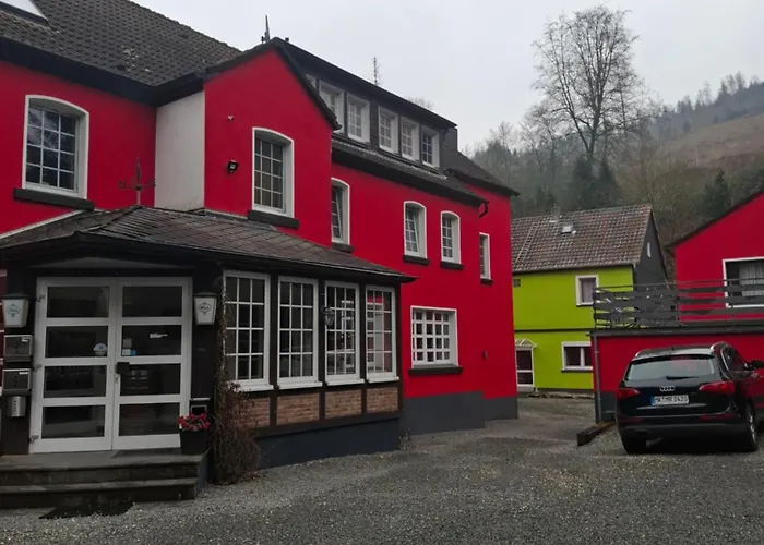 Waldblick Mit Grossem Parkplatz Bed and Breakfast