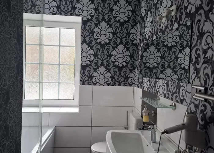 Waldblick Mit Grossem Parkplatz Bed and Breakfast