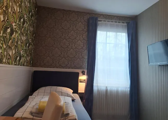 Bed and Breakfast Waldblick Mit Grossem Parkplatz 3*