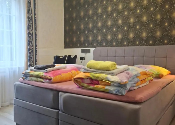 Waldblick Mit Grossem Parkplatz 3* Χάγη