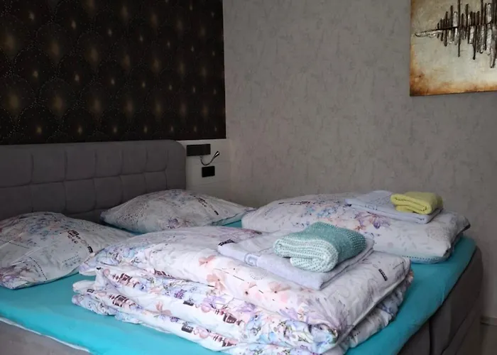 Bed and Breakfast Waldblick Mit Grossem Parkplatz 3*